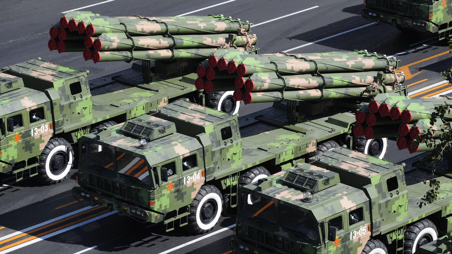 九游官网下载电脑版-季后赛里，他不仅在篮下强硬争夺，还多次外线投中关键三分！，季后赛投篮命中率