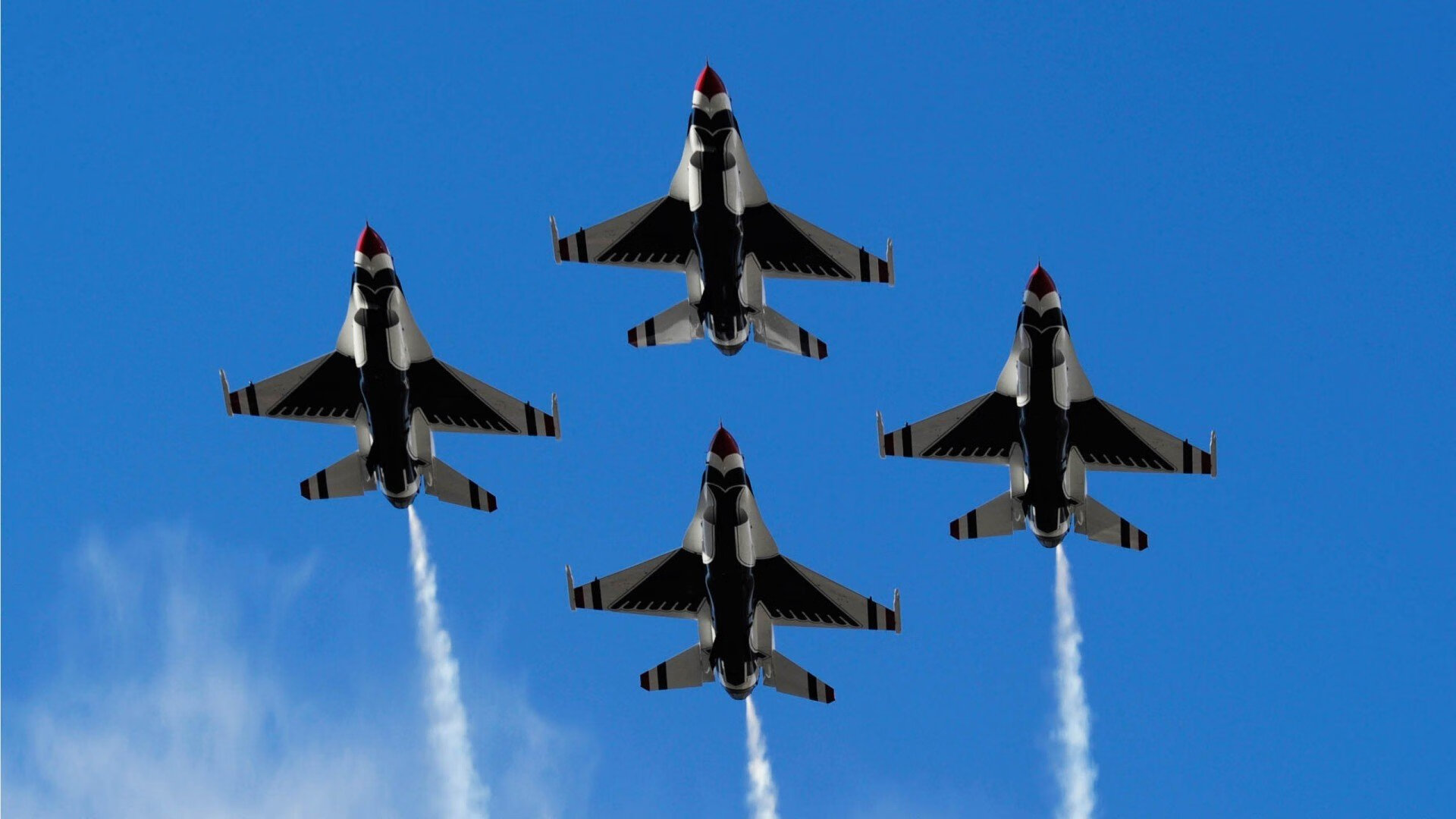 九游APP官网-赛场外的温馨：球迷与球员的感人互动故事，球迷感言