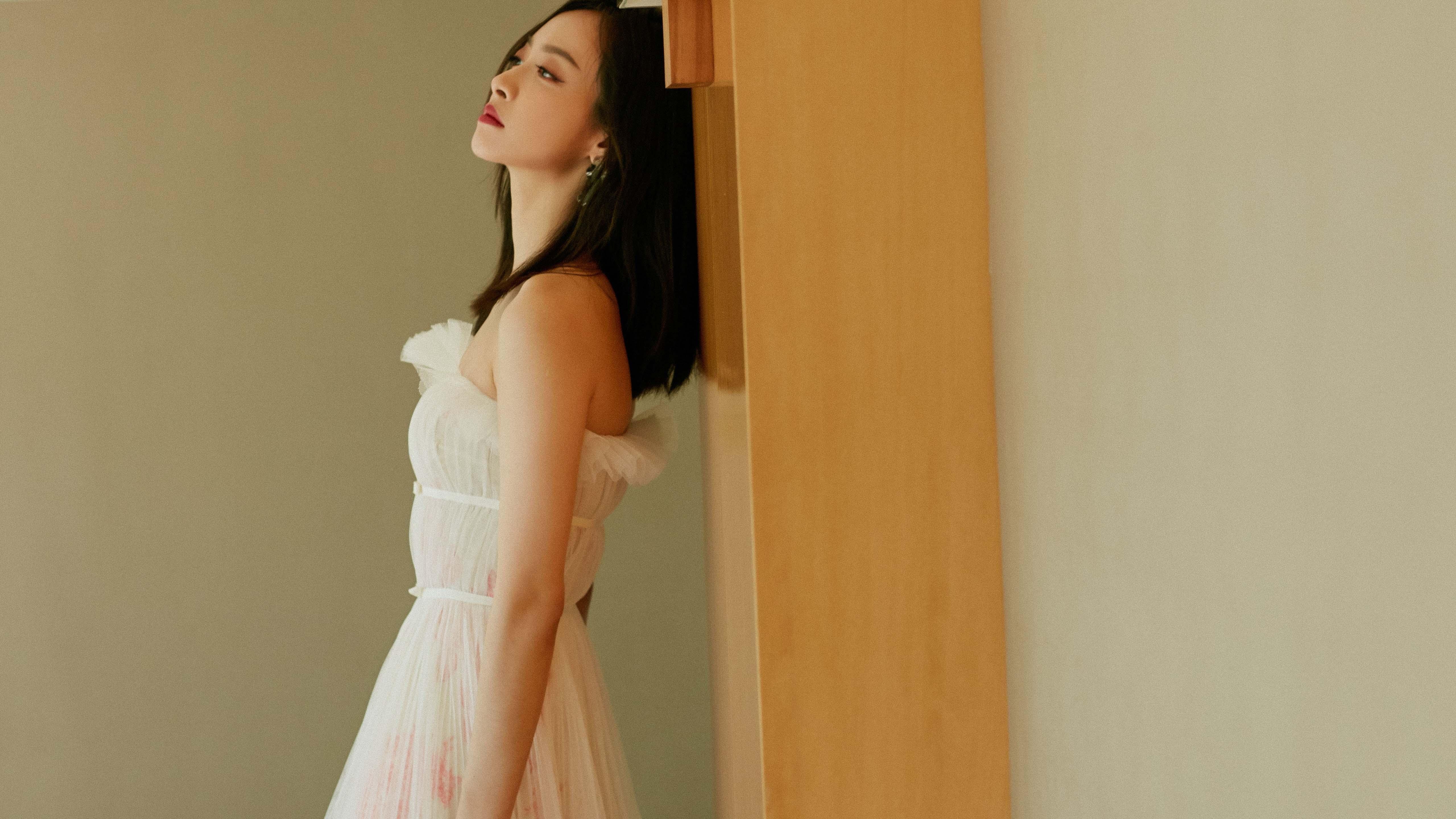 LCK年度颁奖盛典星光熠熠选手风采尽显,lck冠军奖杯